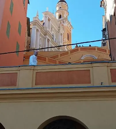 Apartment Proche Place Aux Herbes Et Parvis Basilique St Michel Menton