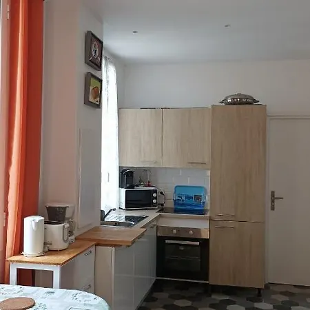Apartament Proche Place Aux Herbes Et Parvis Basilique St Michel Mentona
